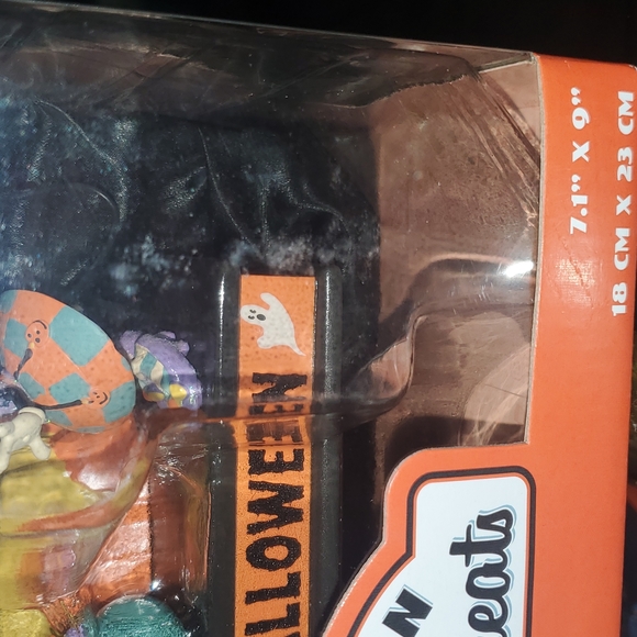 💜 Disney Countdown to Halloween Calendar House Castle Minnie Witch-Mickey - Picture 6 of 8